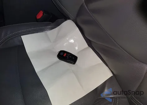 2023 Toyota Sienna Le z USA, uszkodzony, nr VIN 5TDKRKEC6PS141398